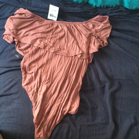 Maroon bodysuit - Picture 1 of 3